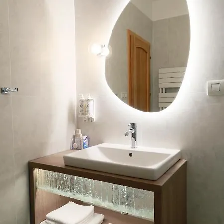 Martina**** Guest house