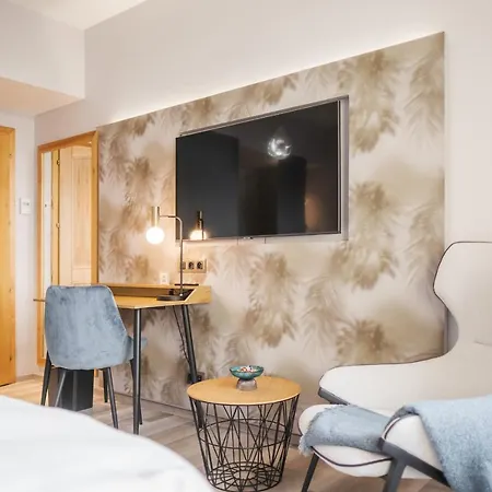 Martina**** Guest house Lanskroun