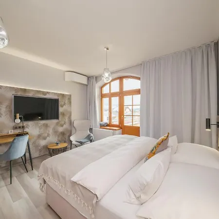 Guest house Martina**** Lanskroun